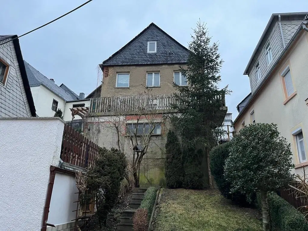 Vrijstaande woning met 2 verdiepingen in Langenwetzendorf - Duitsland