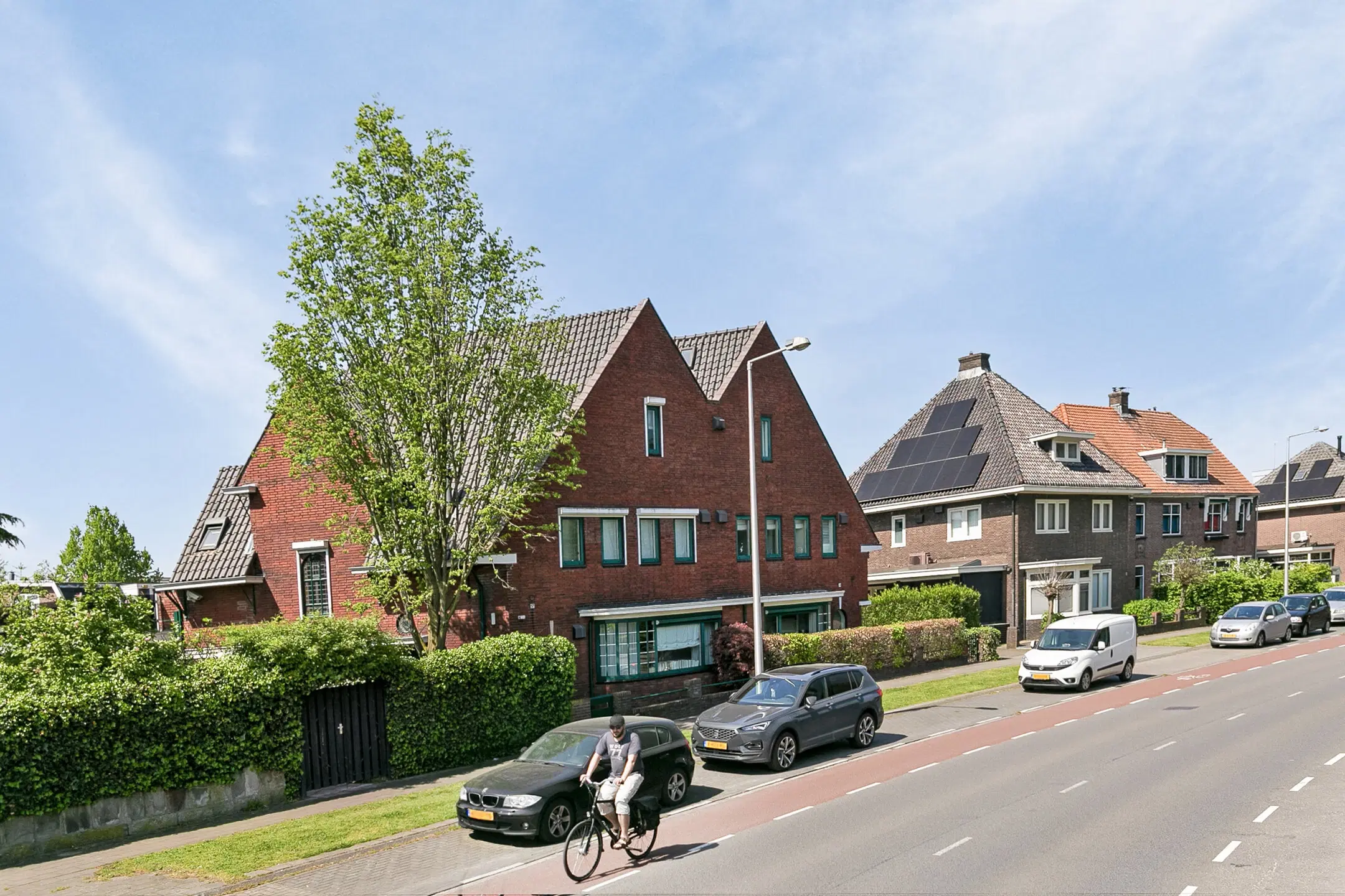 Enschede, Volksparksingel 57