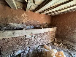 Twee verdiepingen tellend huis in Golyam Dervent - Bulgarije