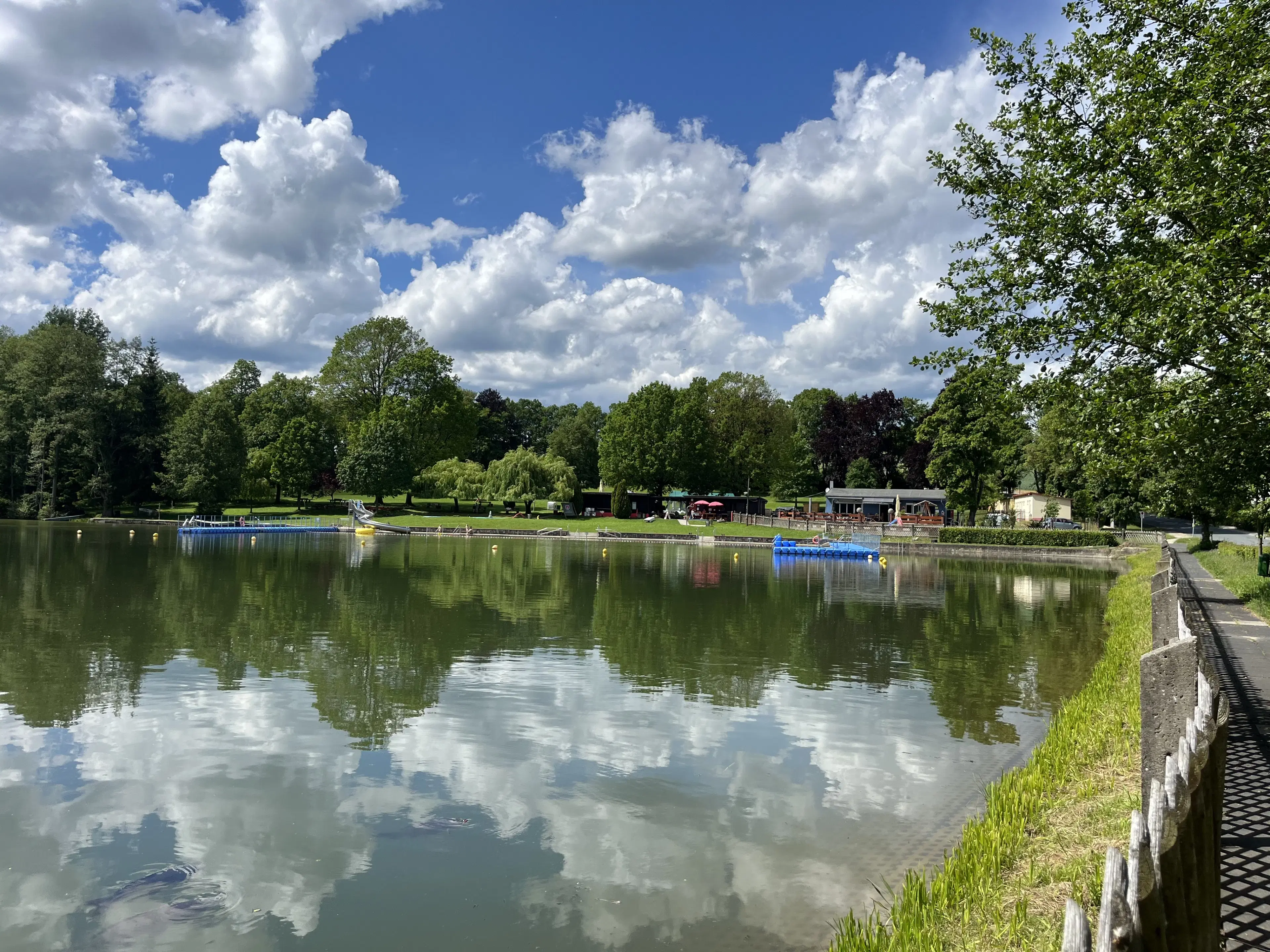 Vakantiebungalow in de natuur van Bocka OT Großbocka - Duitsland