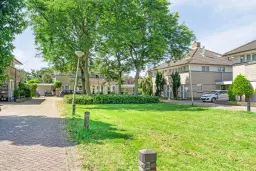 Velserbroek, Kleine Zonnedauw 9