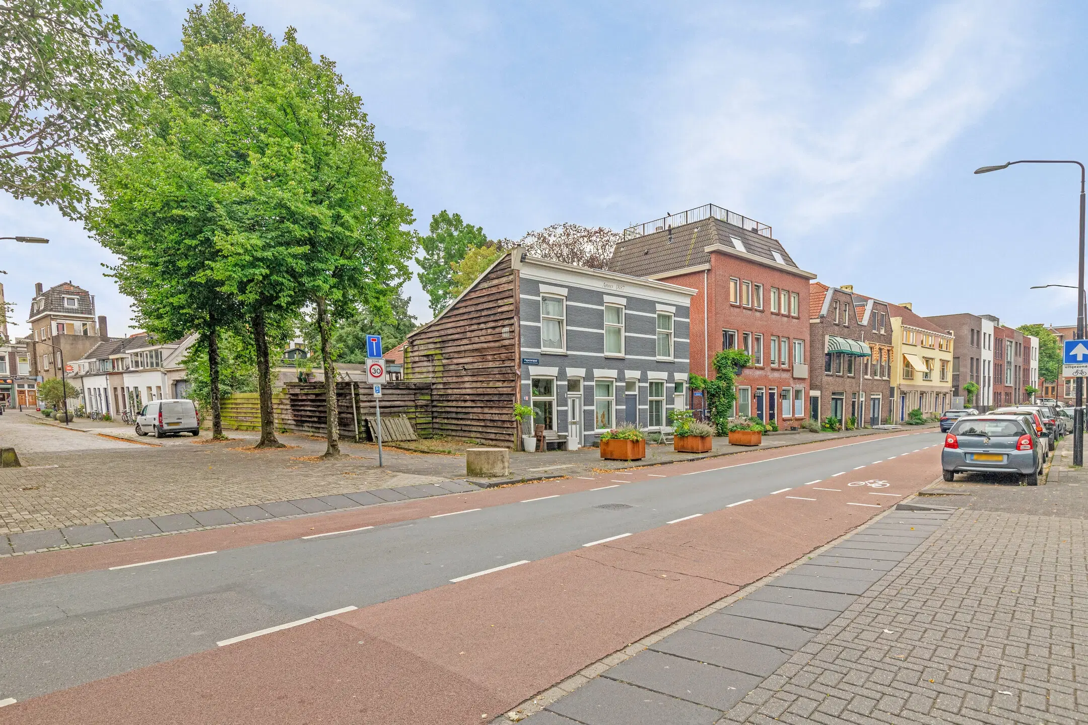 Dordrecht, Papeterspad 4