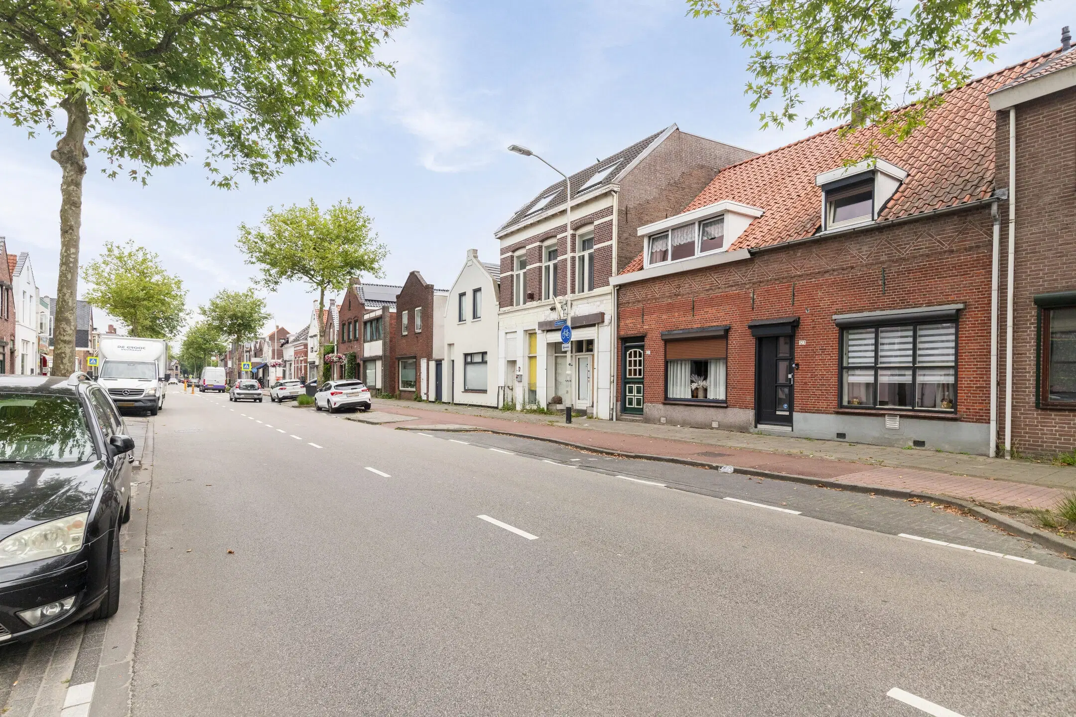 Roosendaal, Boulevard 121