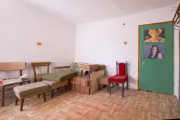 Huis op 2.040 m2 grond in Razdel - Bulgarije