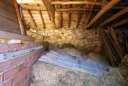 Huis op 2.564 m2 grond in Cherna Mogila - Bulgarije