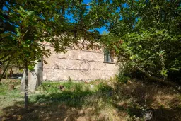 Huis op 2.564 m2 grond in Cherna Mogila - Bulgarije
