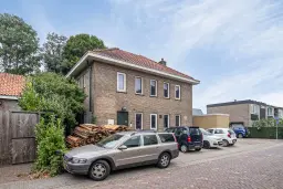 Nieuwegein, Julianaweg 1