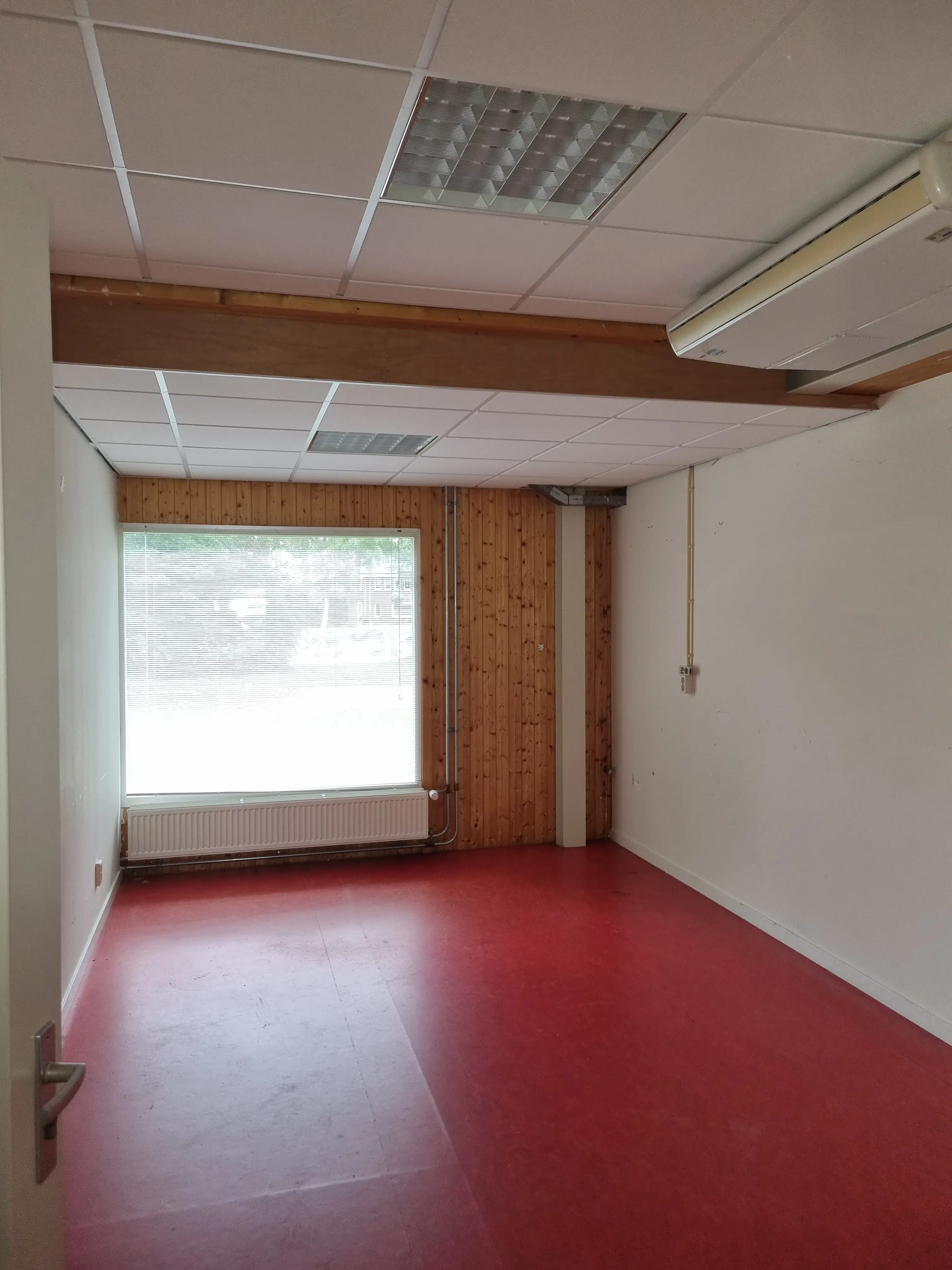 Demontabele unit (436 m²) te Zaandam