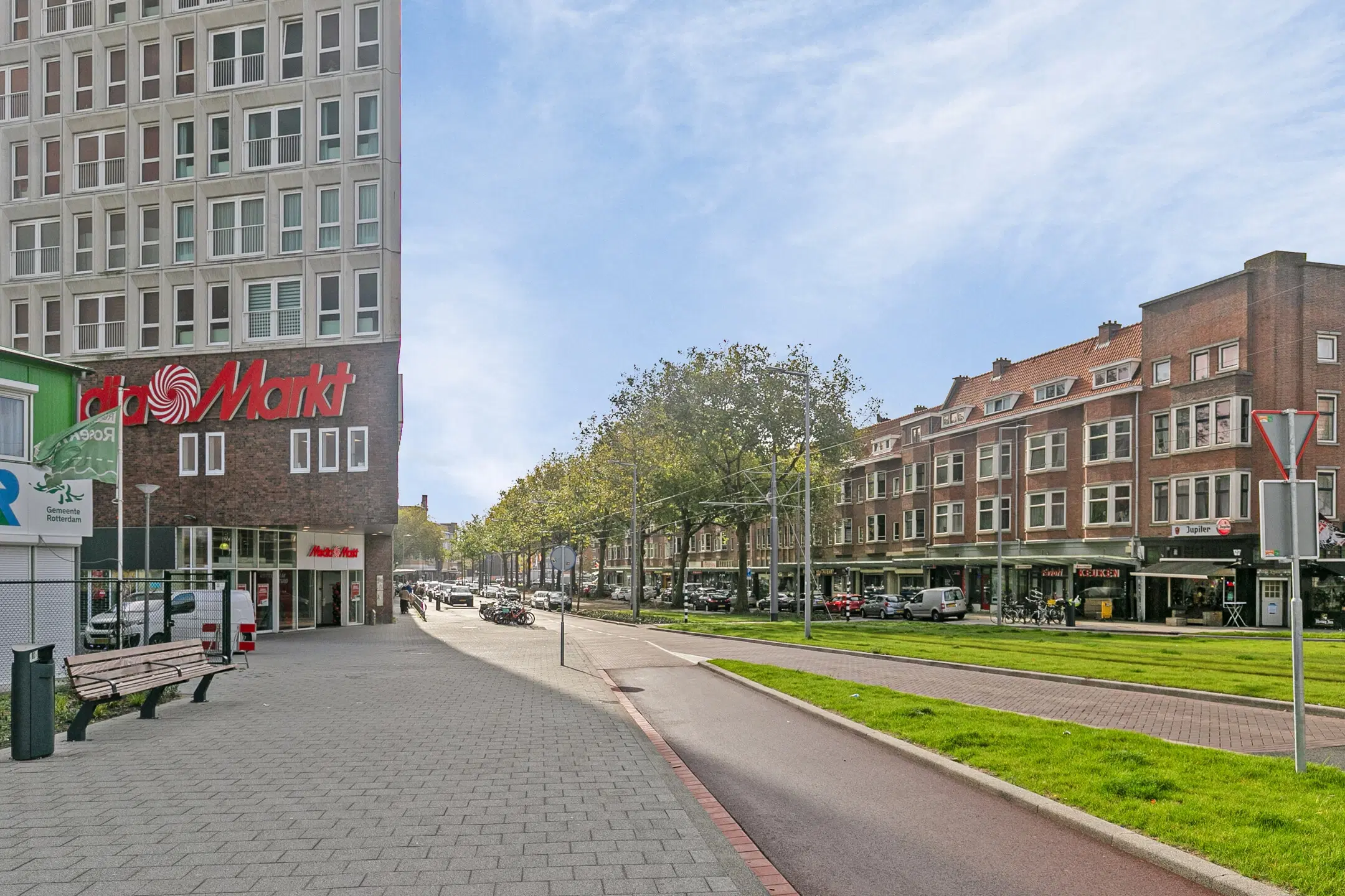 Combinatieveiling: 5 objecten aan de 2e Rosestraat 26 en 28 te Rotterdam