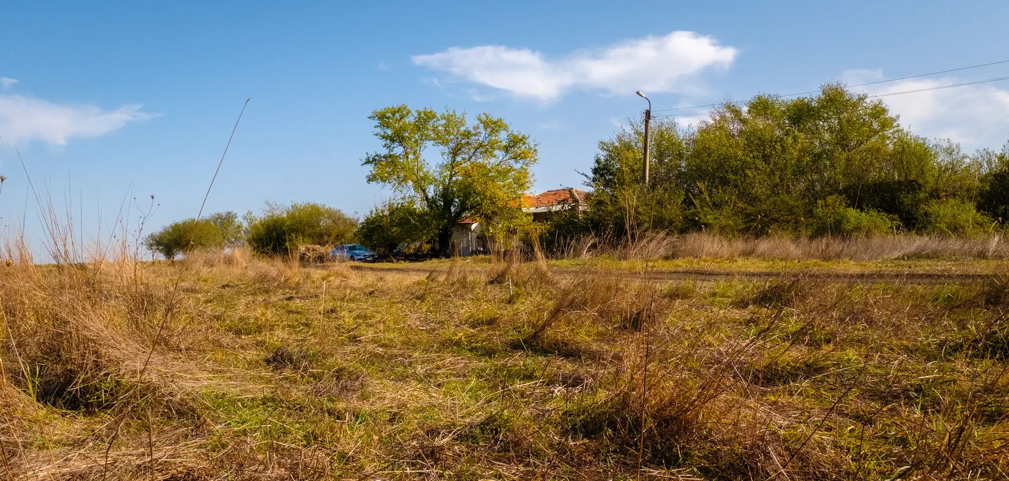 Vrijstaand huis met 1.960 m² grond in Pravdino - Bulgarije