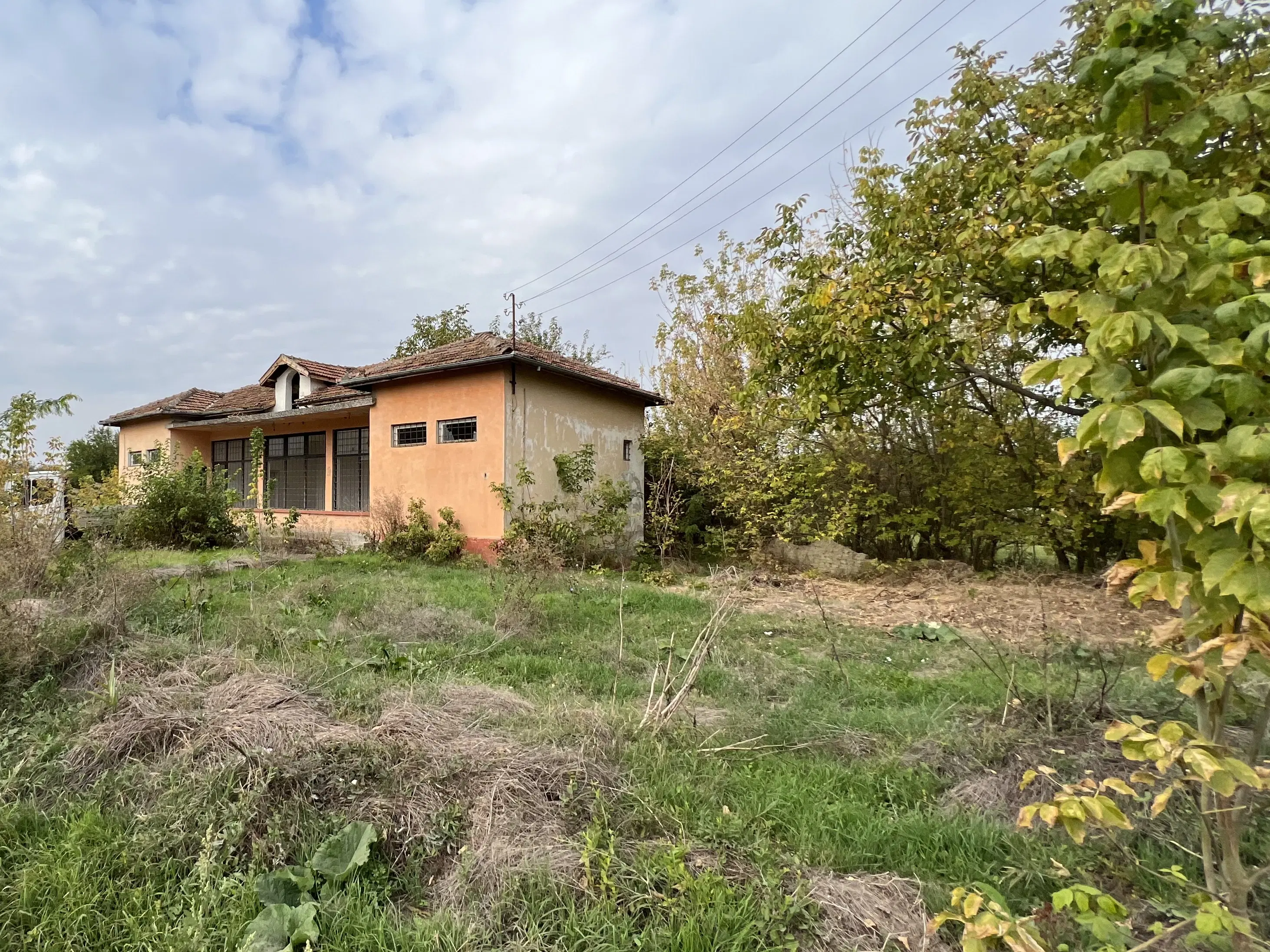 Voormalige dorpscoöperatiewinkel met 540 m² grond in Ovcha Mogila, Veliko Tarnovo - Bulgarije