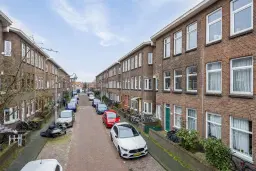 's-Gravenhage, Larensestraat 126