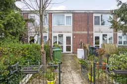 Hoogvliet Rotterdam, Don Carloshof 15