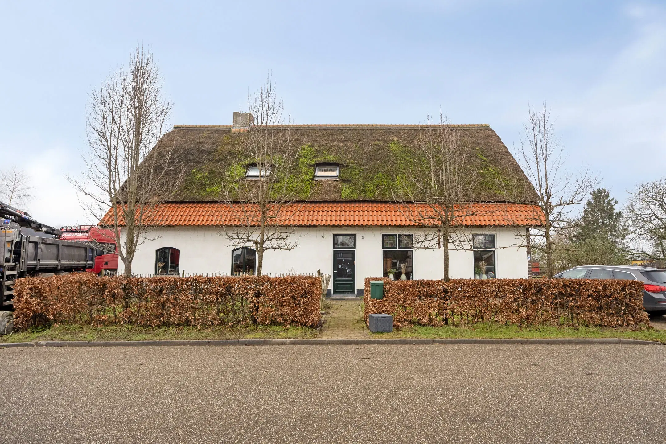 Angeren, Paddepoel 6