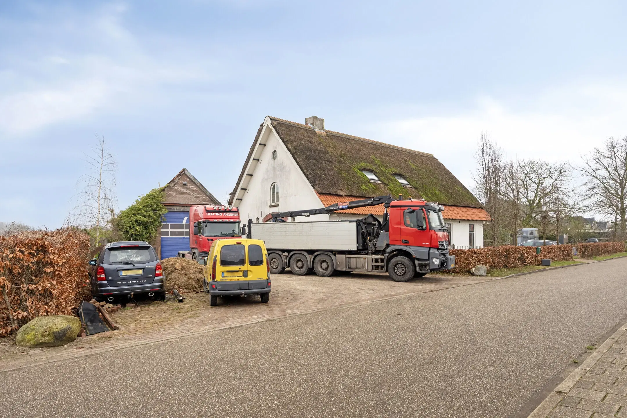 Angeren, Paddepoel 6