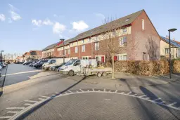 Dronten, Wijnrank 8