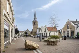 Zuidland, Raadhuisstraat 12