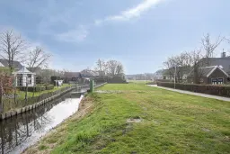 Zuidland, Raadhuisstraat 12