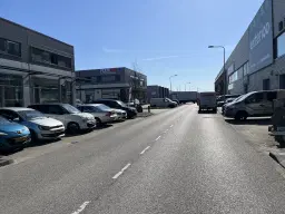 6 parkeerplaatsen a/d 's Gravenzandseweg te Wateringen