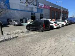 6 parkeerplaatsen a/d 's Gravenzandseweg te Wateringen