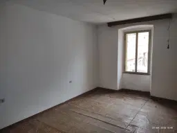 Hoekwoning in Mores (SS), Sardinië - Italië