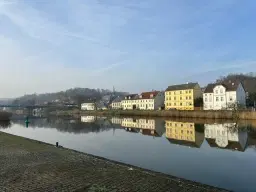 Perceel ca. 1,5 ha met karakteristieke spoorbrug in Oderberg, Berlijn - Duitsland