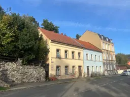 Hoekwoning uit ca. 1880 op 250 m² perceel in Elsterberg, Vogtland - Duitsland