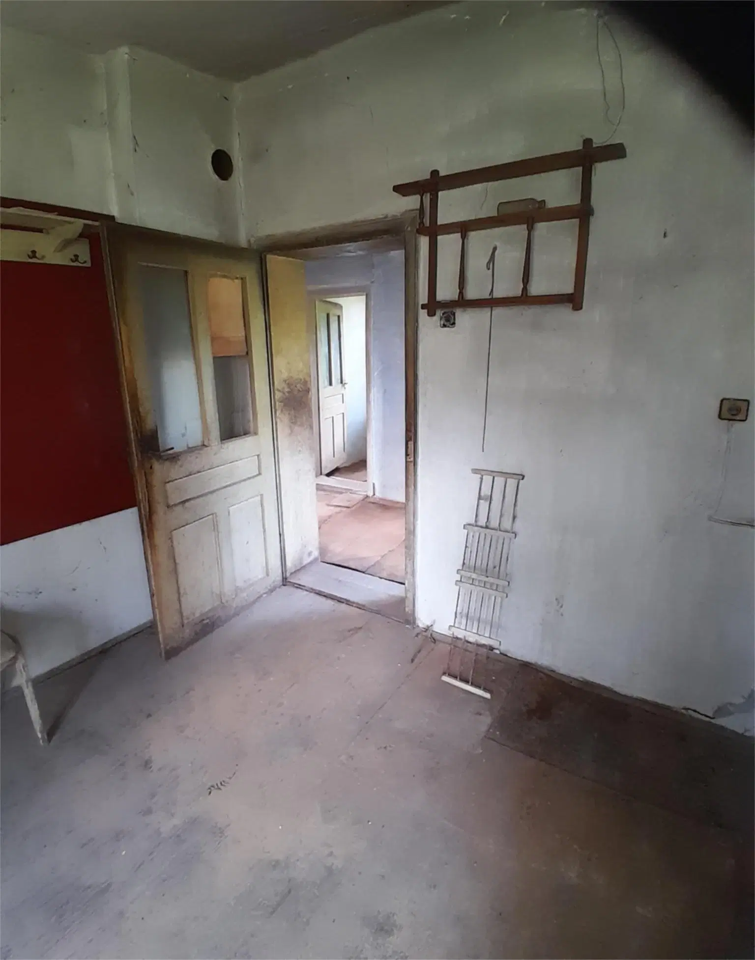 Klassiek Balkan huis op 1.604 m² in Vodna, Vidin - Bulgarije