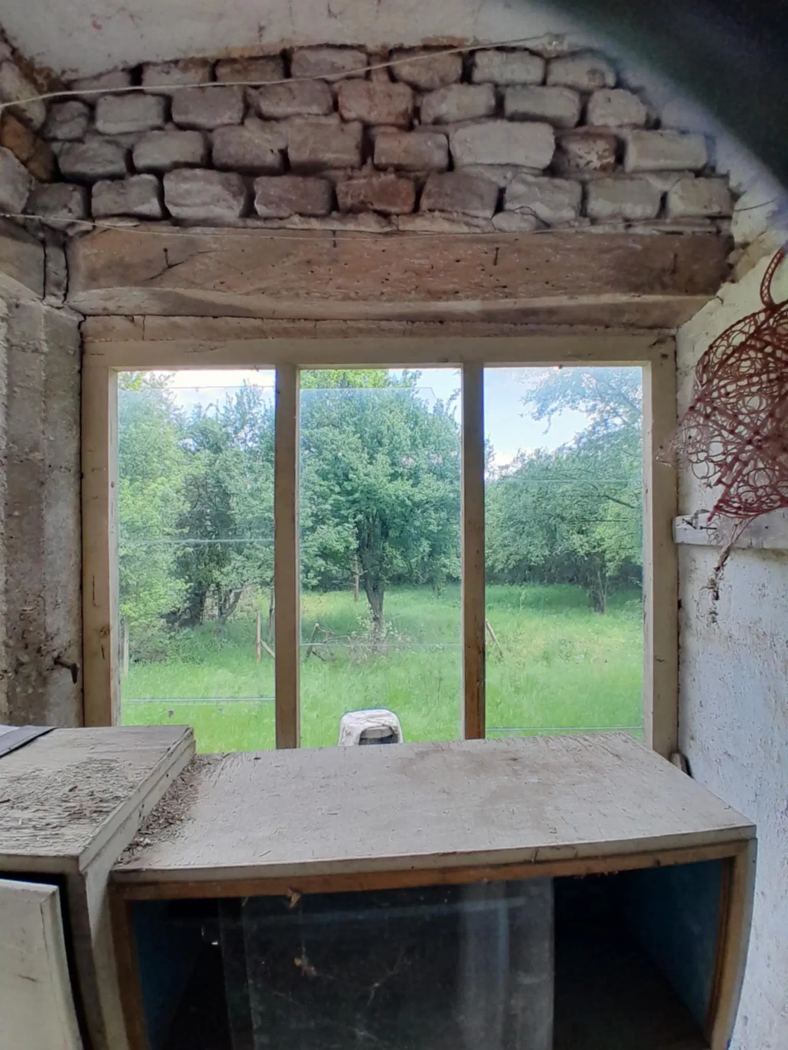 Klassiek Balkan huis op 1.604 m² in Vodna, Vidin - Bulgarije