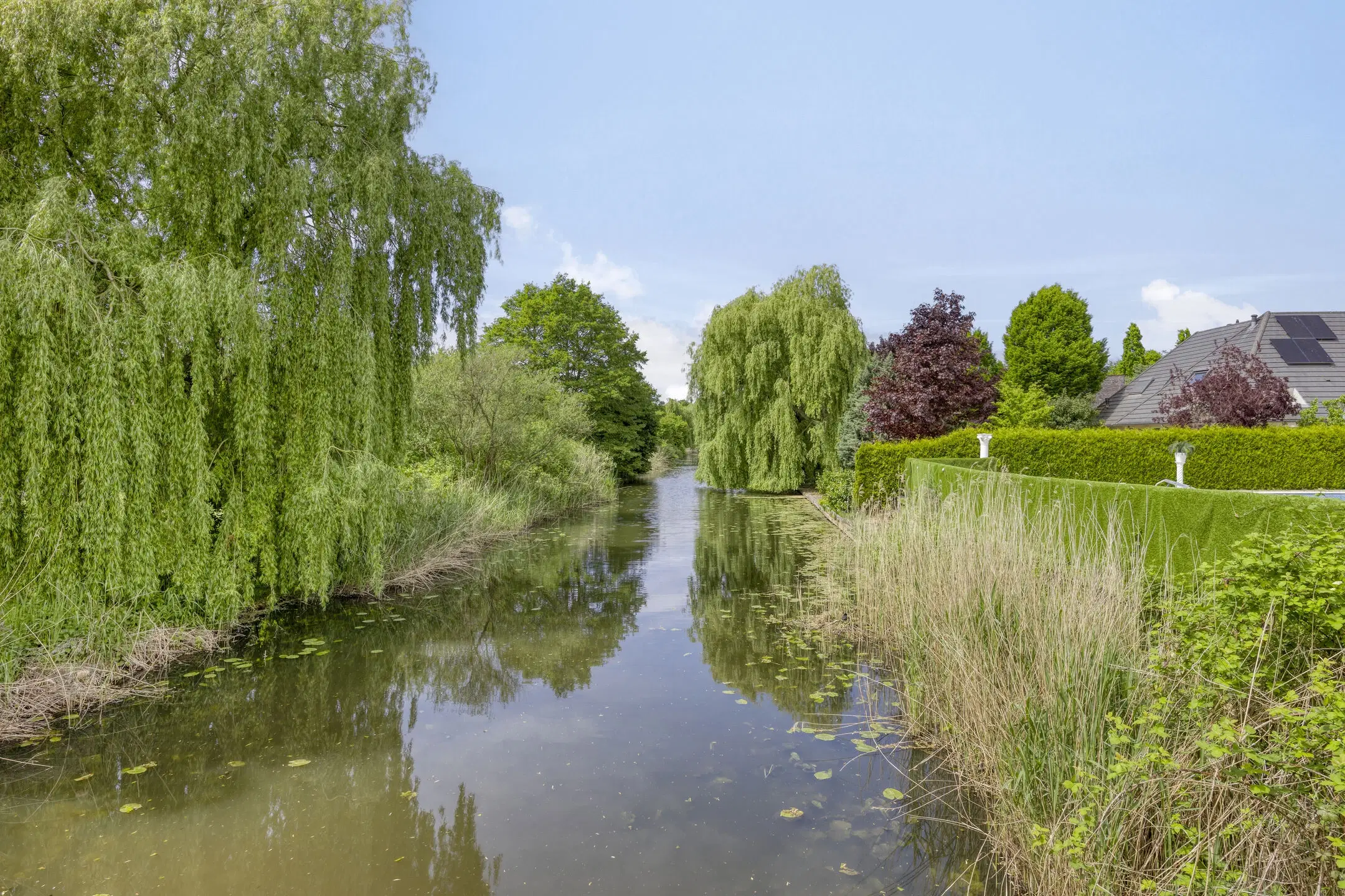 Almere, Vergulde Draakstraat 5