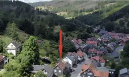 Vrijstaand gebouw in het heuvelachtige Schleusegrund, Duitsland