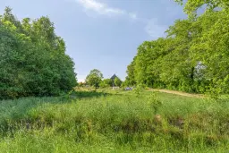 Ane, Nieuwlandweg 1