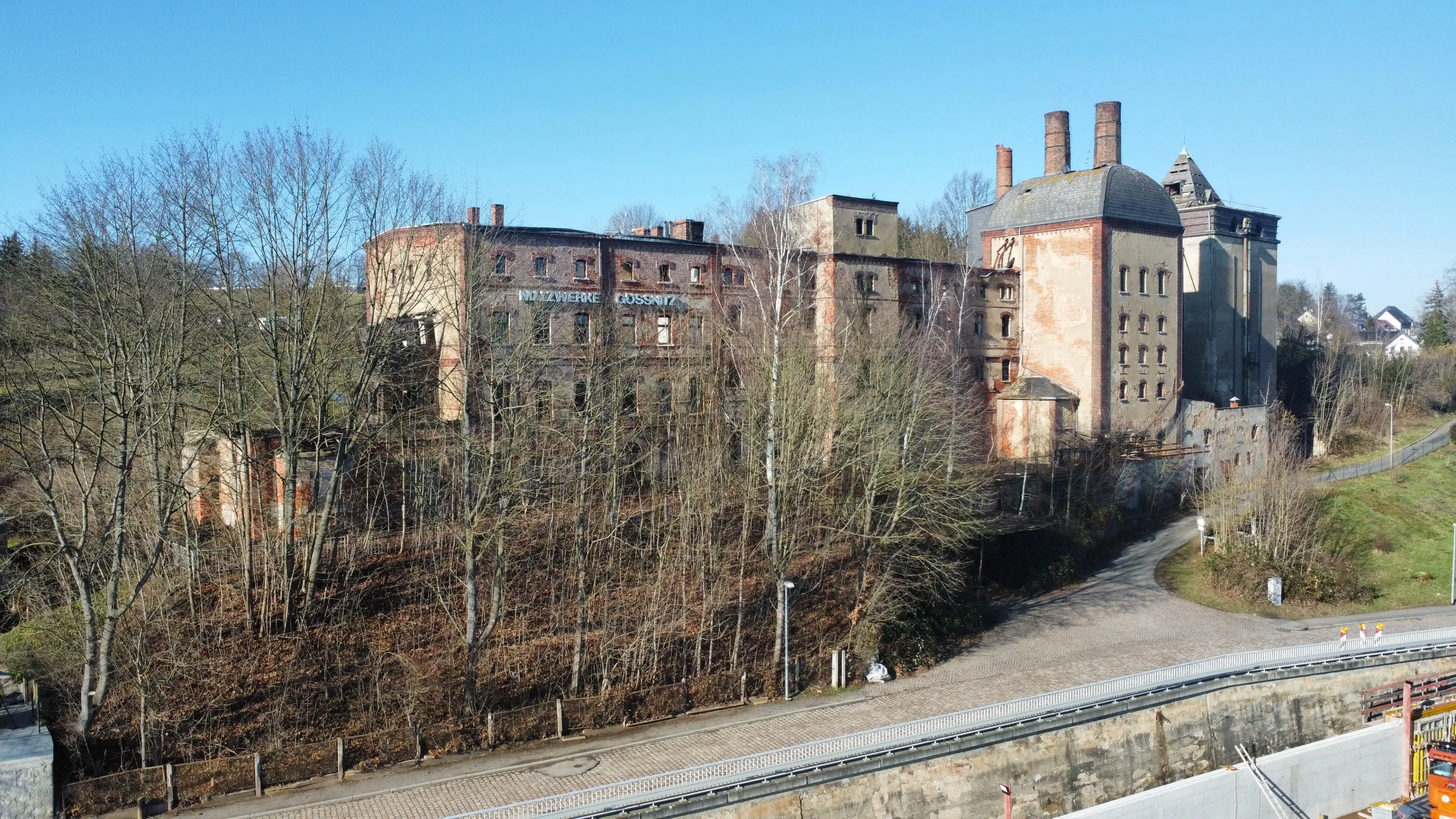 Uniek! Voormalige moutfabriek op perceel va 5.693 m² gelegen te Altenburg, Duitsland