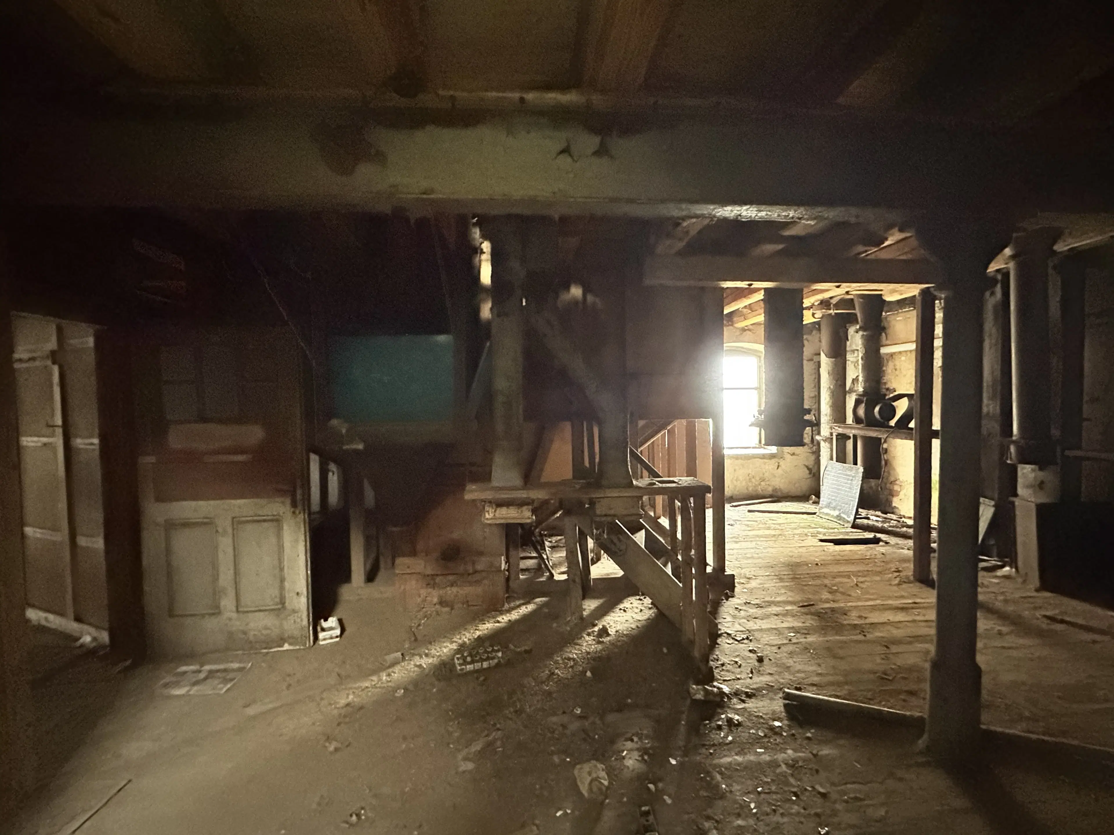 Uniek! Voormalige moutfabriek op perceel va 5.693 m² gelegen te Altenburg, Duitsland