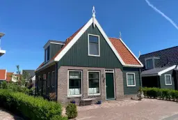 Uitdam, Zeedijk 2 351