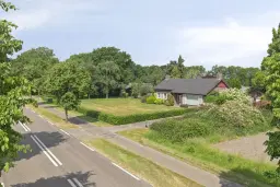 Heythuysen, Leveroyseweg 10