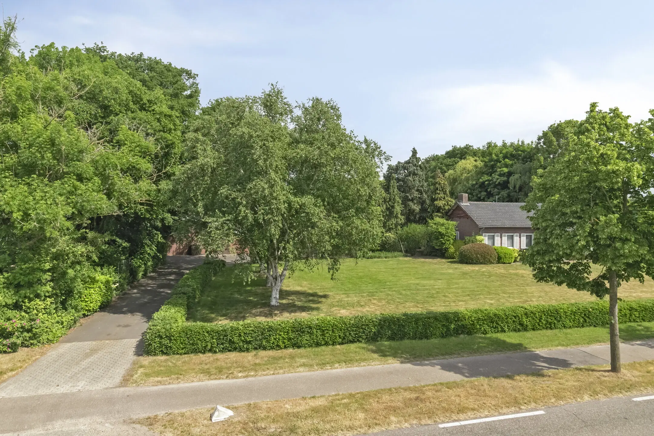 Heythuysen, Leveroyseweg 10