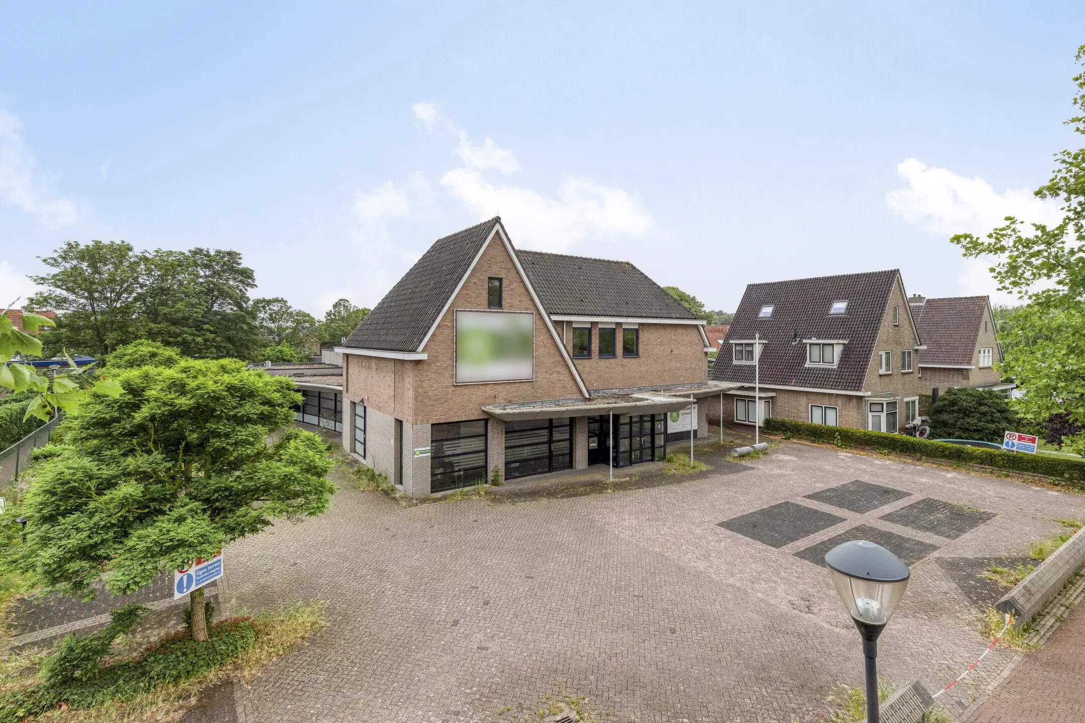 Oostvoorne, Stationsweg 45
