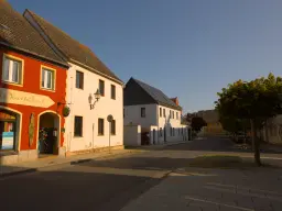 Historische eengezinswoning met potentieel in het hart van Barby - Duitsland