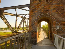 Historische eengezinswoning met potentieel in het hart van Barby - Duitsland