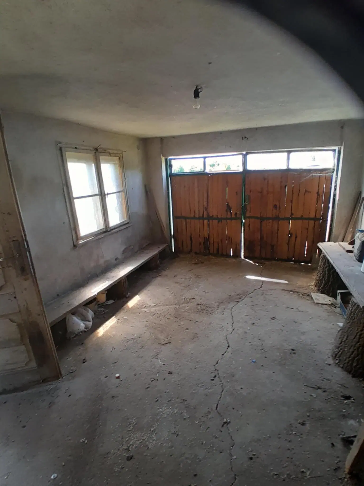 2.480 m² land met 2 huizen en bijgebouwen in Rakovitsa, Vidin - Bulgarije