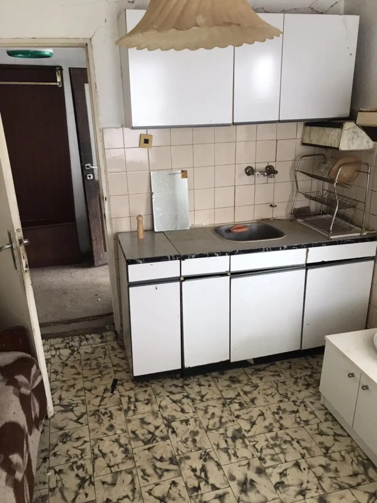 Huis met 2 verdiepingen met 479 m² grond in Staropatitsa, Vidin - Bulgarije