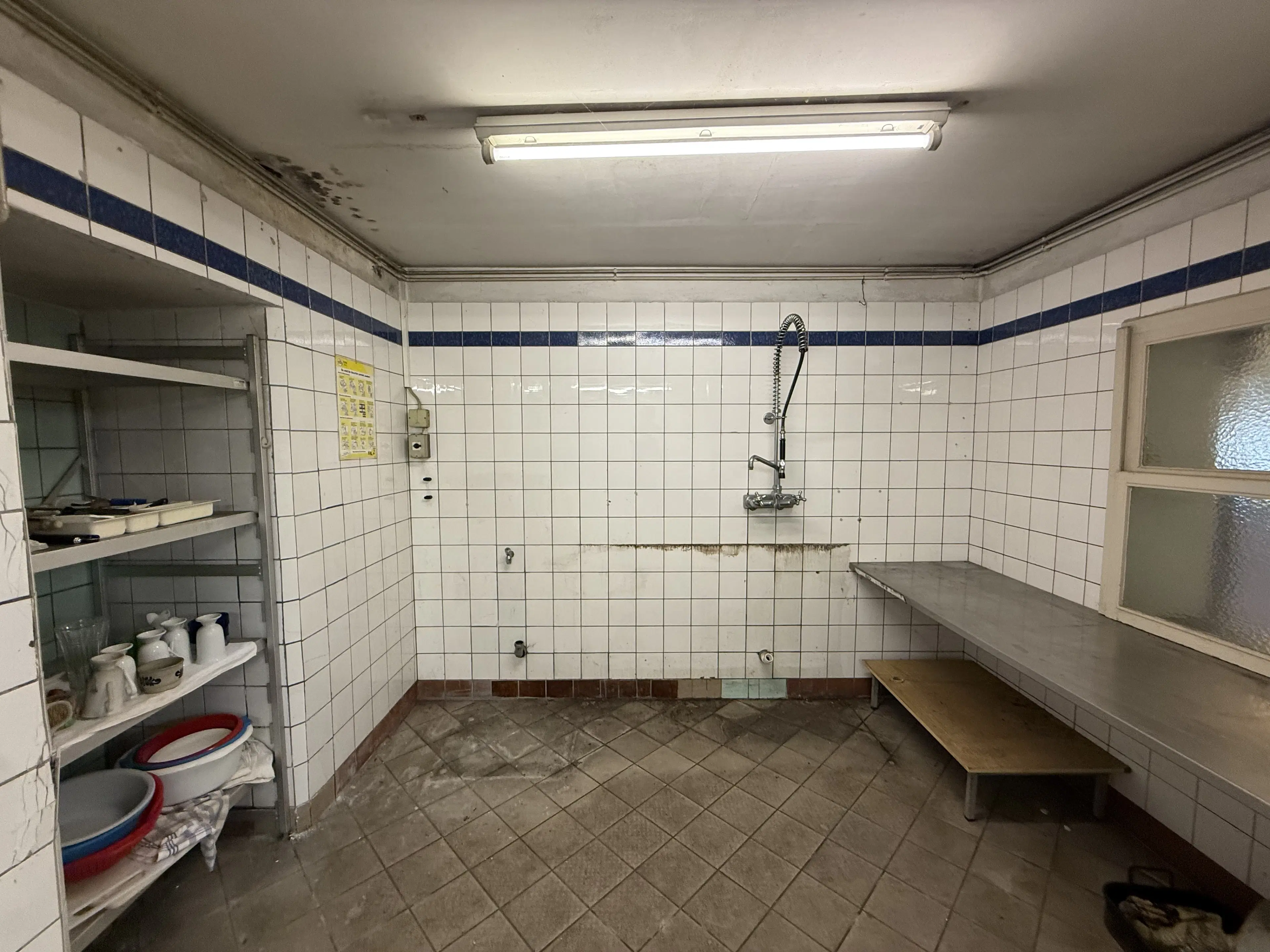 Groot pand met horecavoorzieningen en feestzaal in levendige grensregio Saksen - Bertsdorf-Hörnitz - Duitsland