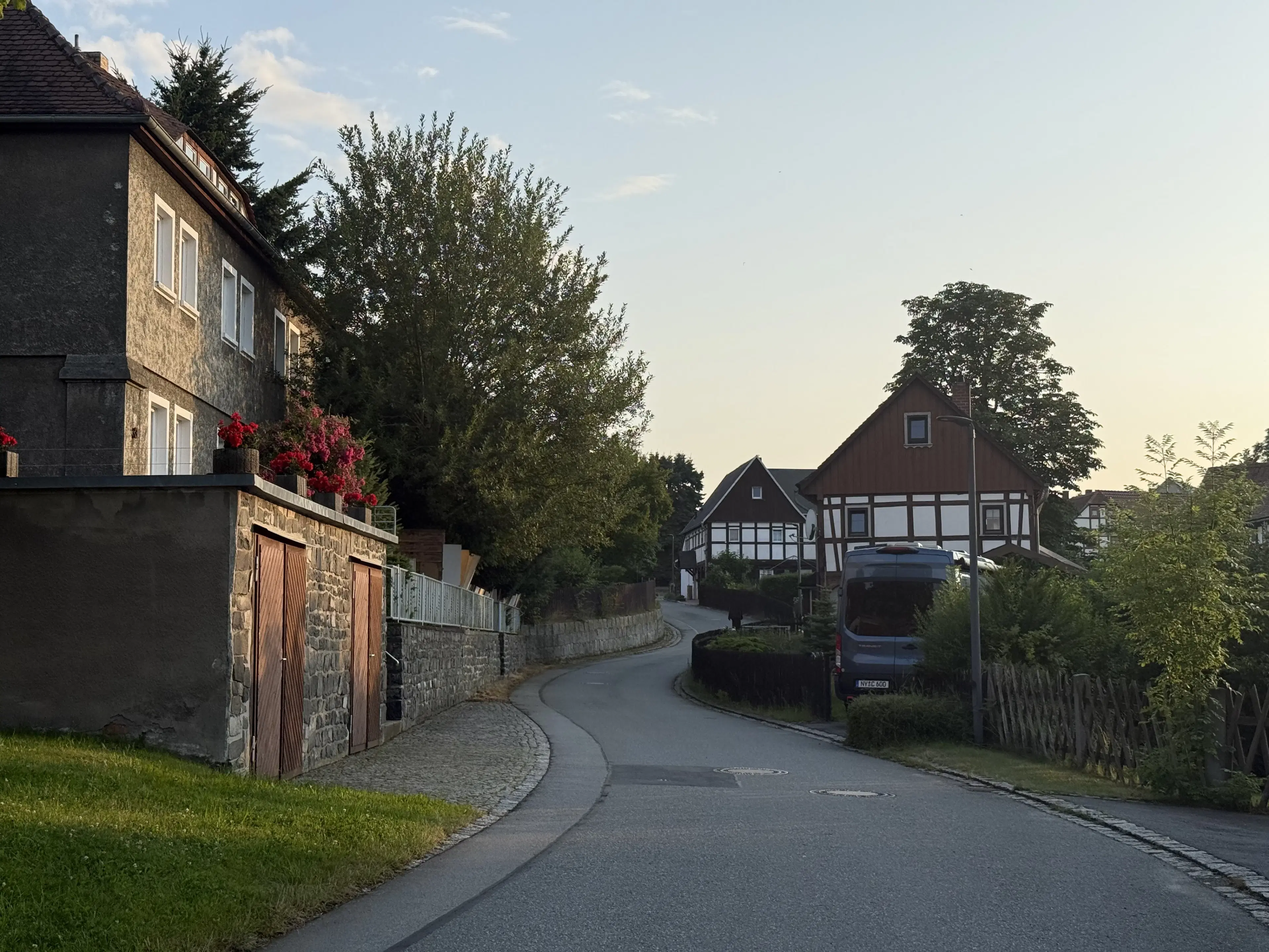 Groot pand met horecavoorzieningen en feestzaal in levendige grensregio Saksen - Bertsdorf-Hörnitz - Duitsland