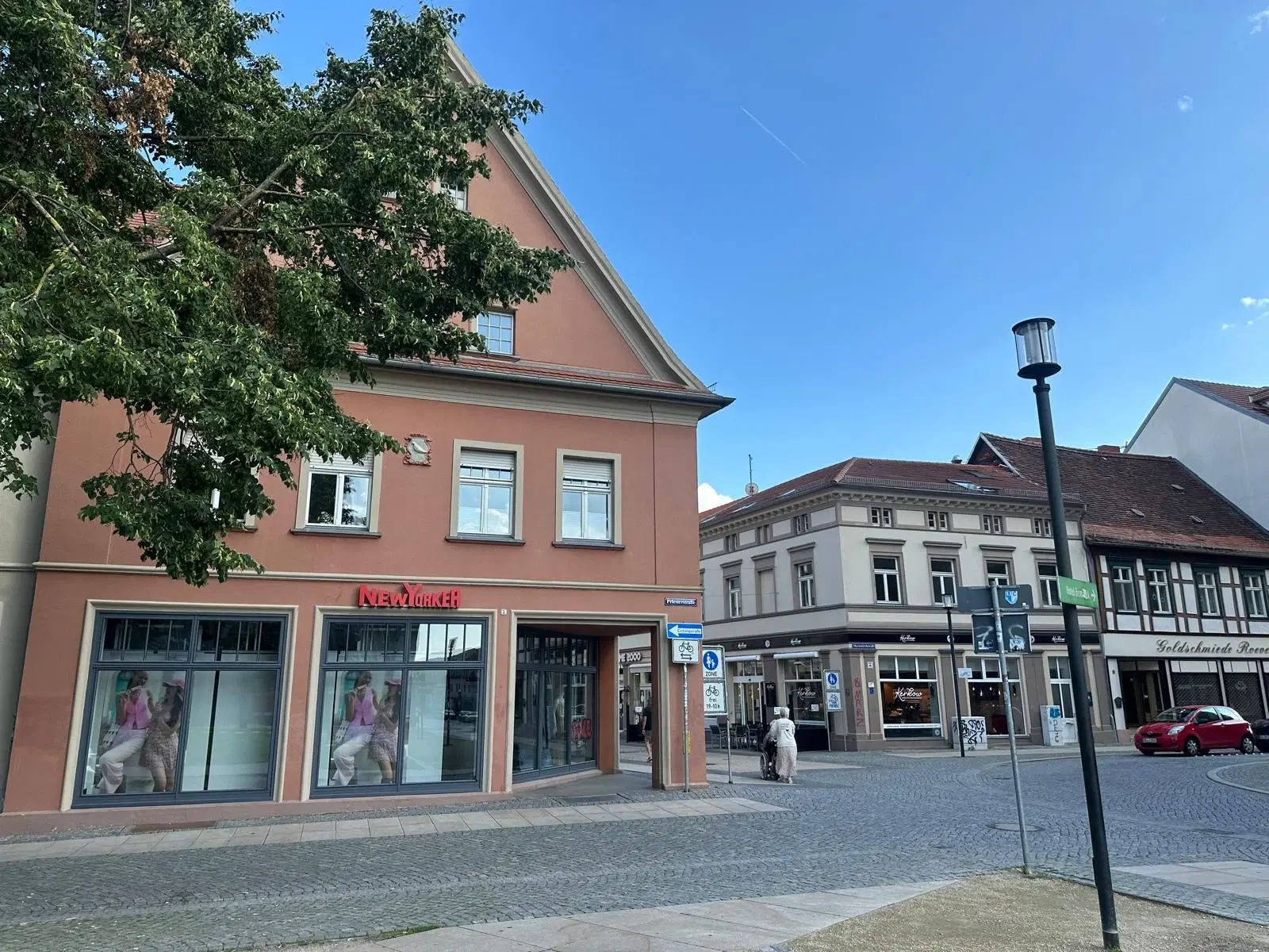 50 appartementen, ca. 4.455 m² oppervlakte bouwjaar 1987 - Stendal, Berlijn - Wolfsburg - Duitsland