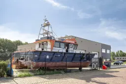 Crewtransfer vessel type catamaran 'DCS Discovery'