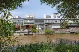 Vinkeveen, Waverbancken 33