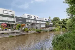 Vinkeveen, Waverbancken 33