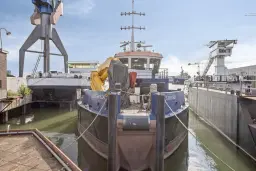 Stalen werkschip 'DCS Explorer'