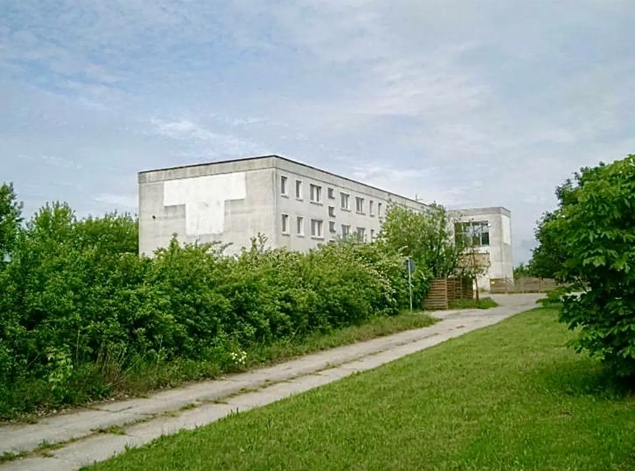 Ca. 6.600 m² perceel met 3.000 m² gebouw - Uniek vastgoedobject in Anklam - Duitsland